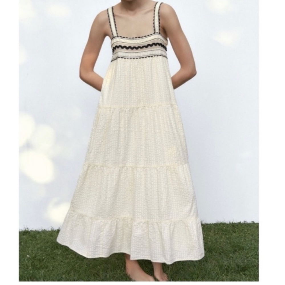 Zara - Cream & White & black Scallop Midi / maxi dress